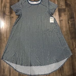 LuLaRoe “Elegant” Chevron Carly Hi Low Dress